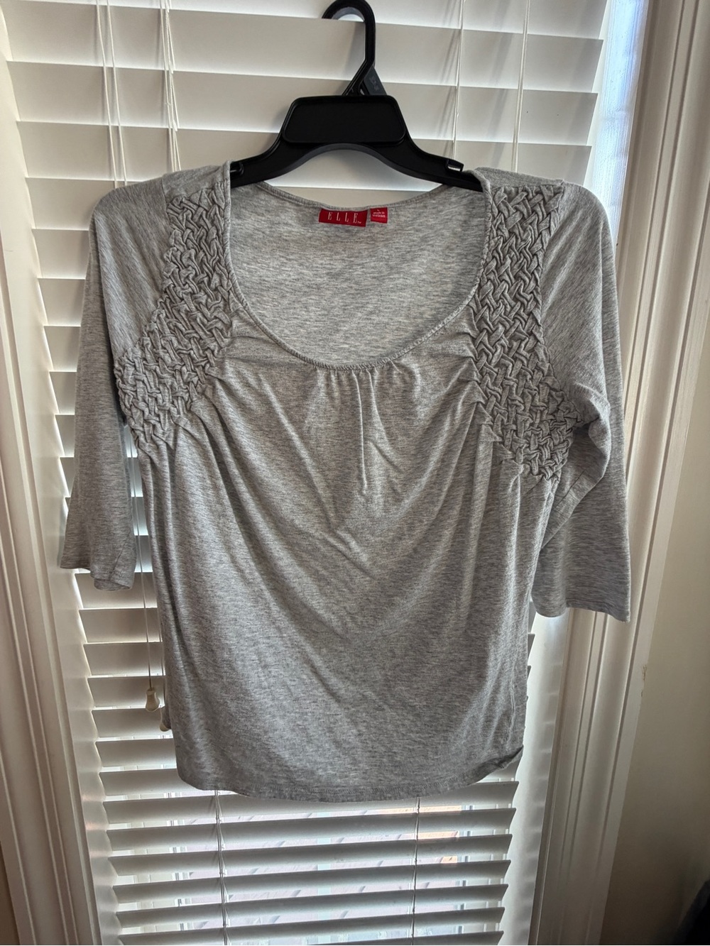 ELLE Light Gray Scoop Neck Long Sleeve Top with Smocked Shoulders